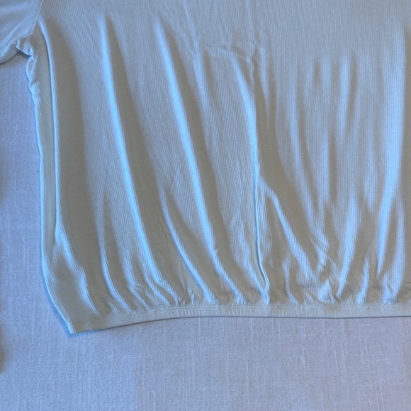 👚 EUC Women’s Alison Joy “Loni” Open Shoulder Ribbed Top – Size XL - Picture 9 of 11